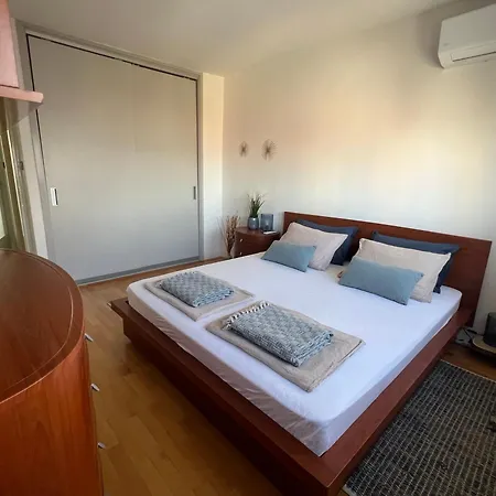 Laila Apartmán